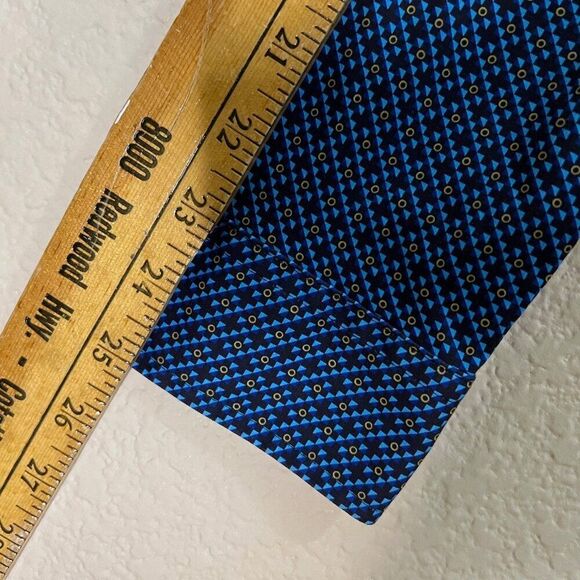 Butter Cloth Size L Blue Geometric Flip Cuff Preppy Office Button Dress Shirt - Picture 8 of 10